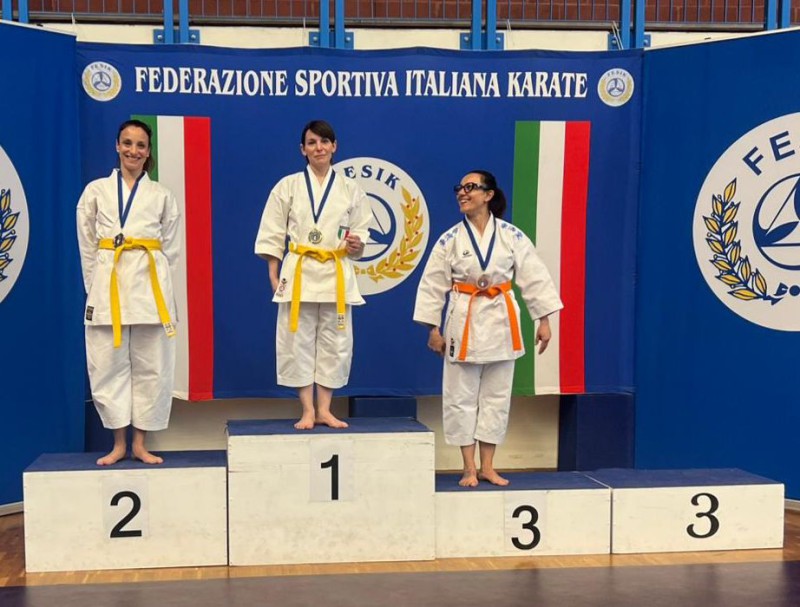 FALZONI_Barbara_Campionessa_Nazionale_Fesik_2026.jpg (103 KB)