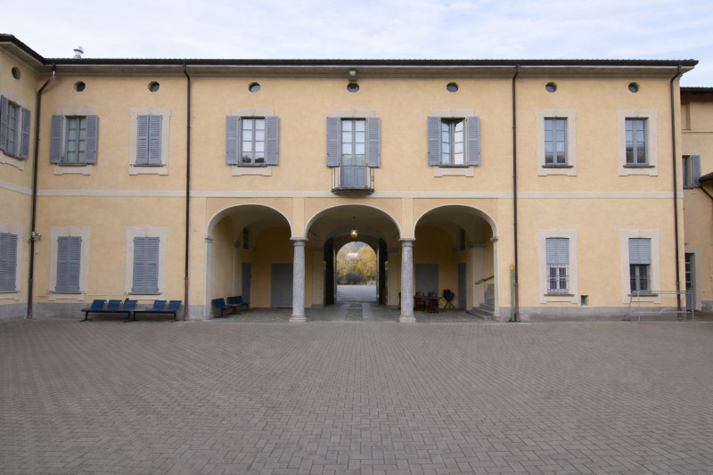 FOTO_03_Palazzo_Bonanomi_Recalcati.jpg (84 KB)