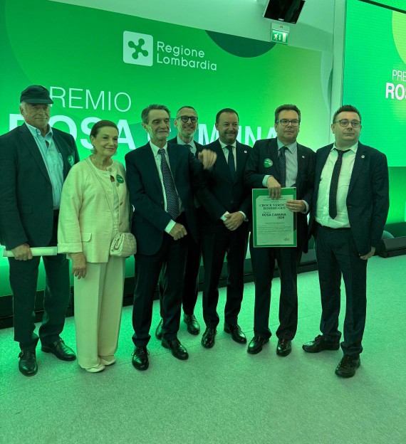 Foto_Premio_Rosa_Camuna_209052026__4_.jfif (173 KB)