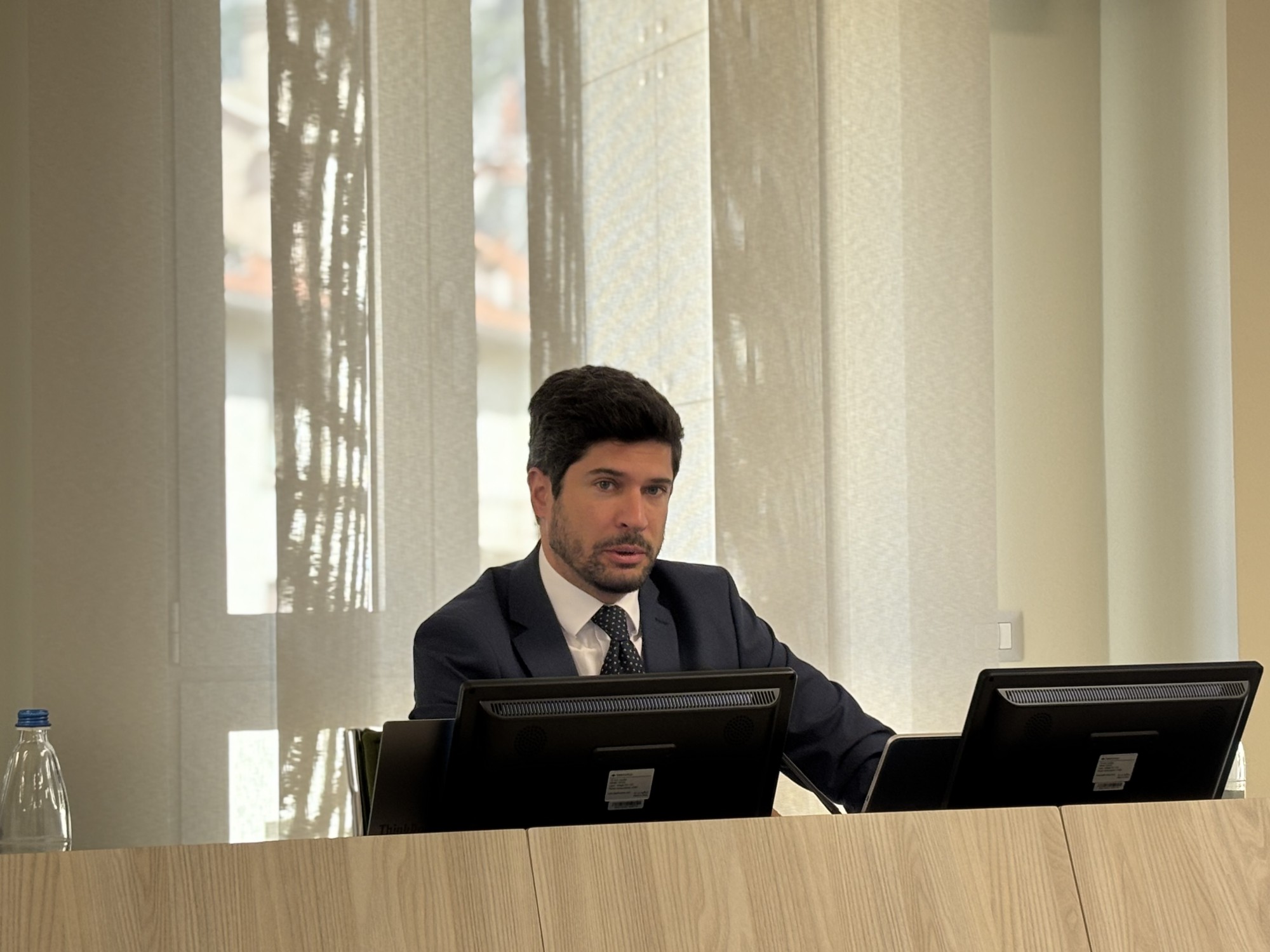 conferenza-giovani-imprenditori__4_.jpeg (340 KB)