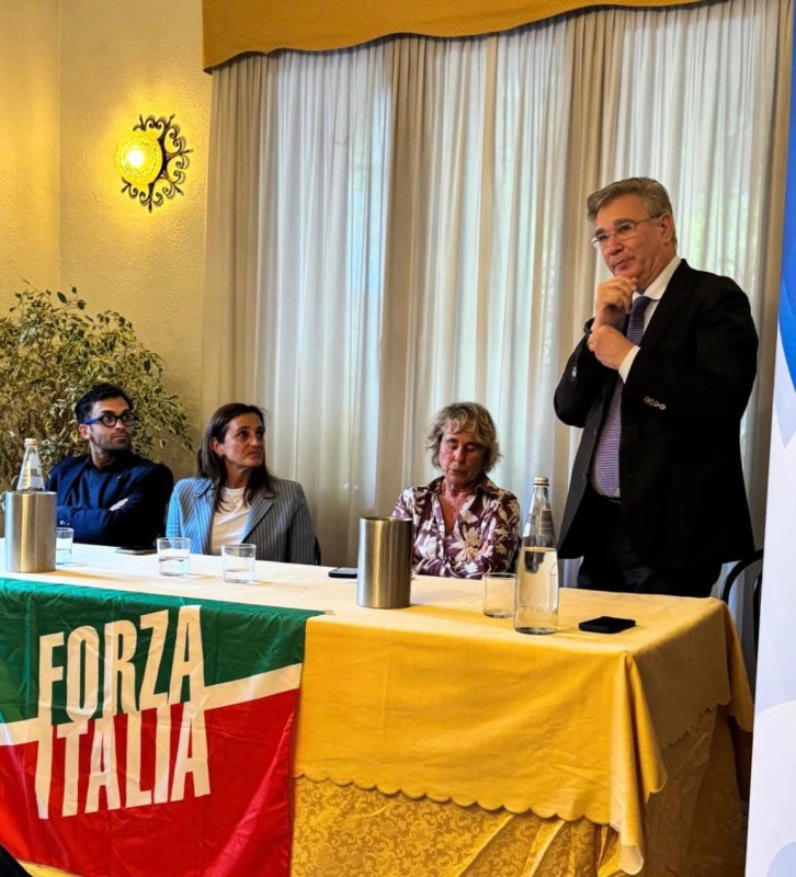 forzaitaliafine2.jpg (133 KB)