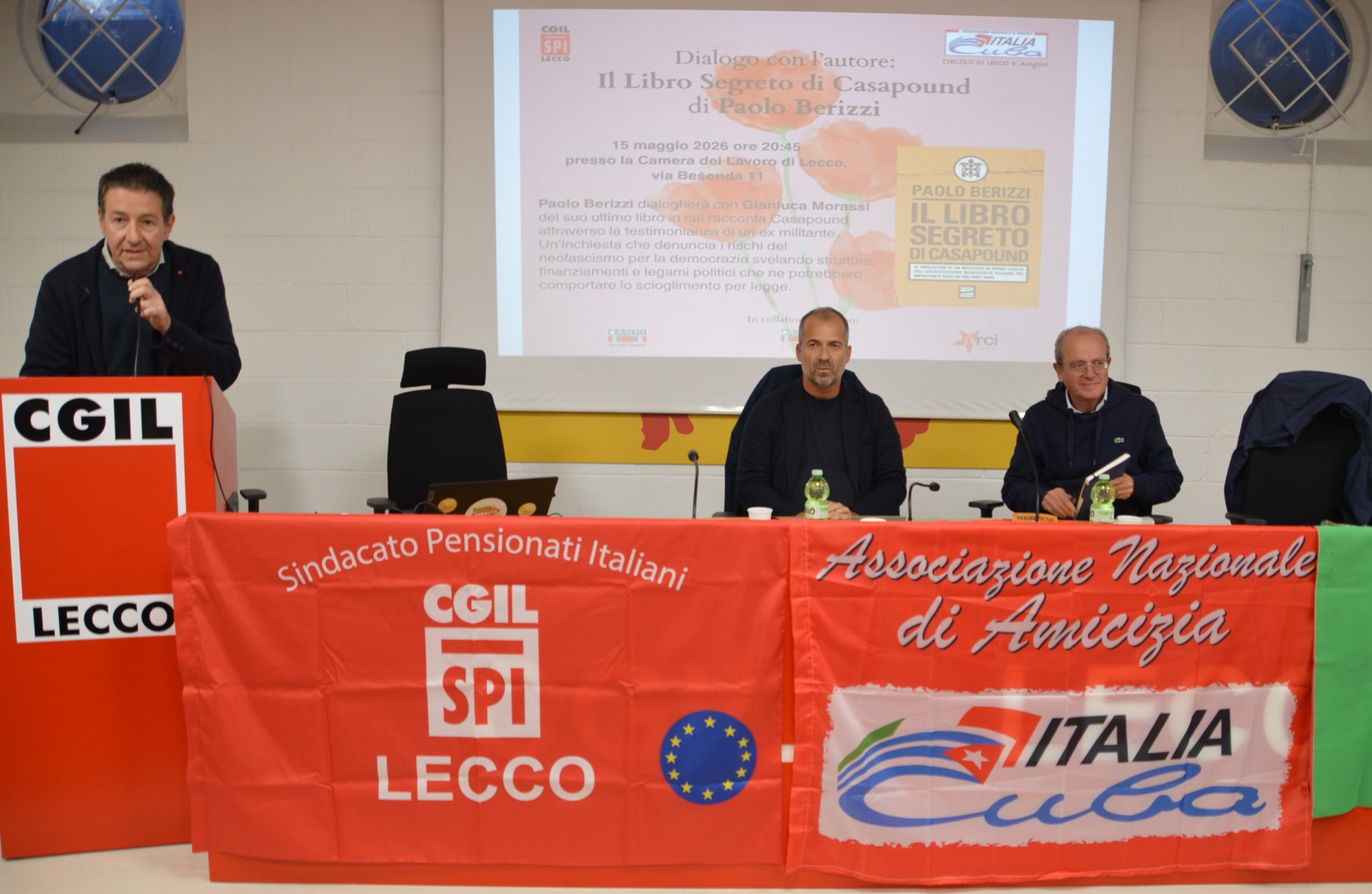 librocasapound__1_.JPG (339 KB)