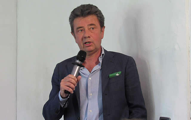 GiovanniColomboSindaco.jpg (18 KB)