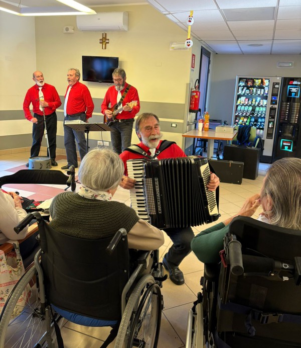 NINO-WA0067.jpg (274 KB)