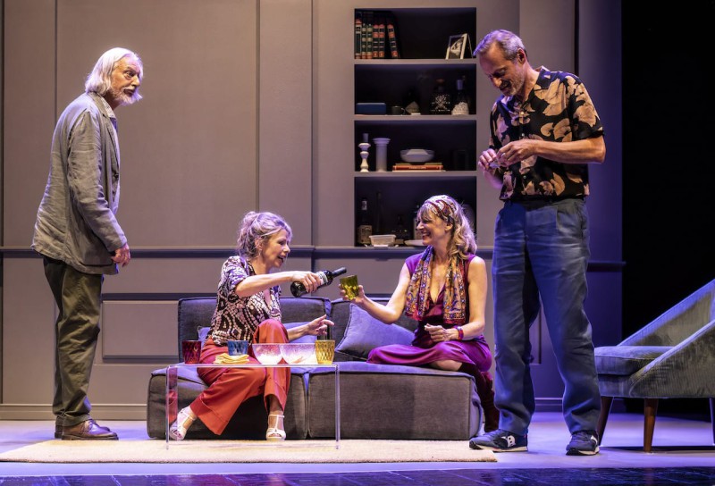 VICINI_DI_CASA_2.jpeg (101 KB)