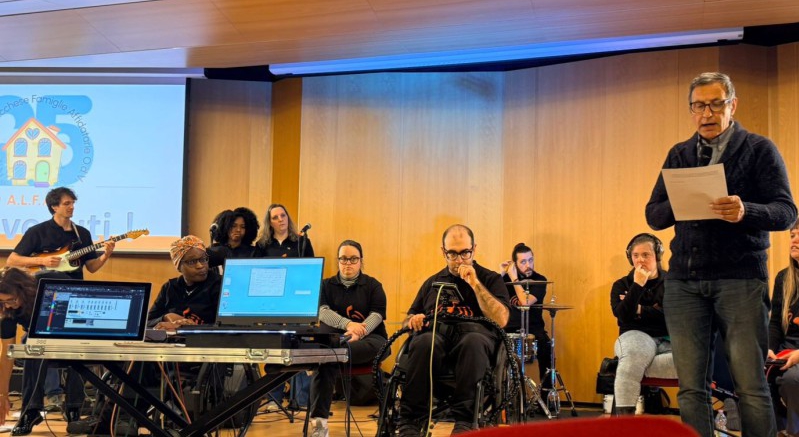 alfaserata__3_.jpeg (221 KB)