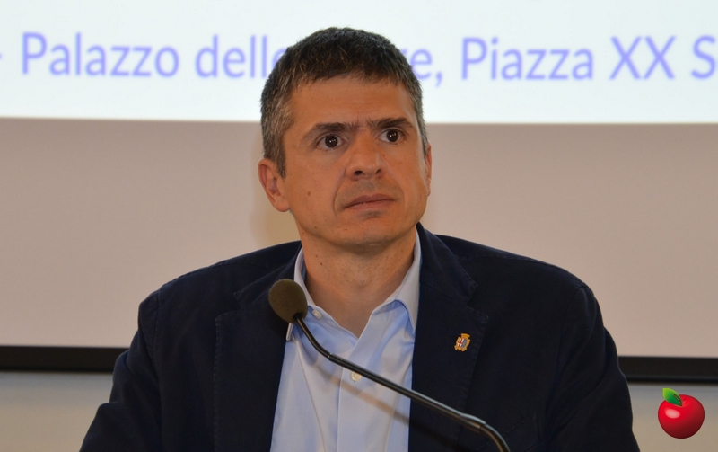 boscagliufficiale.jpg (190 KB)