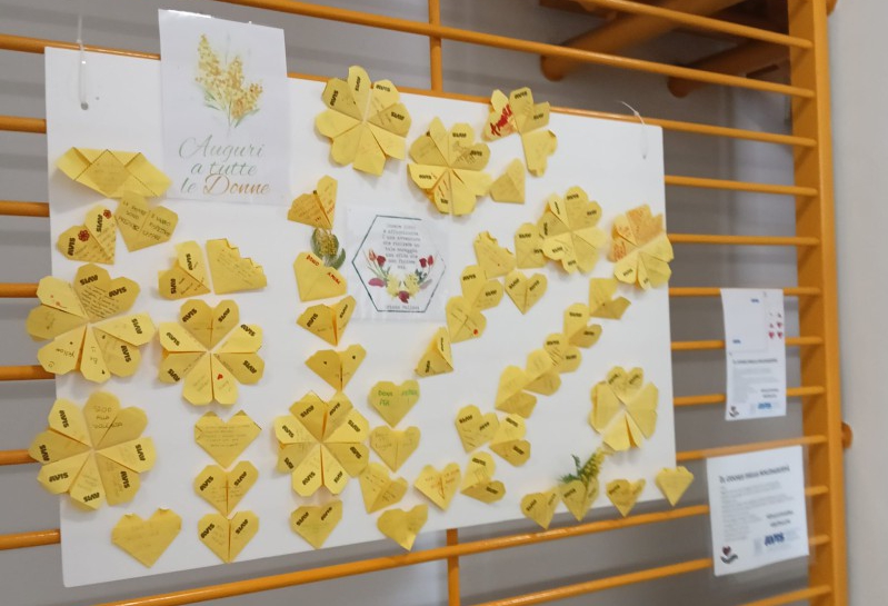 cuorigialli2.jpg (218 KB)