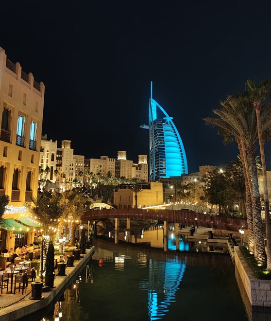 dubainotte.jpg (233 KB)