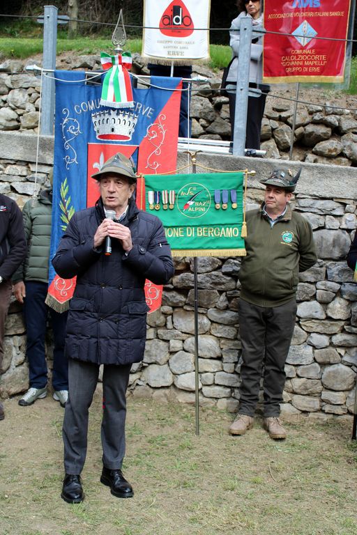 ervetalea3.JPG (127 KB)