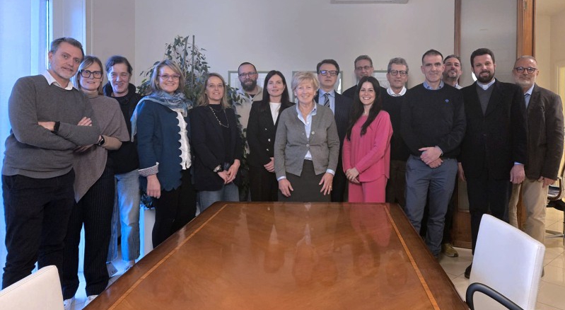 fondavalsassinapr.jpg (192 KB)