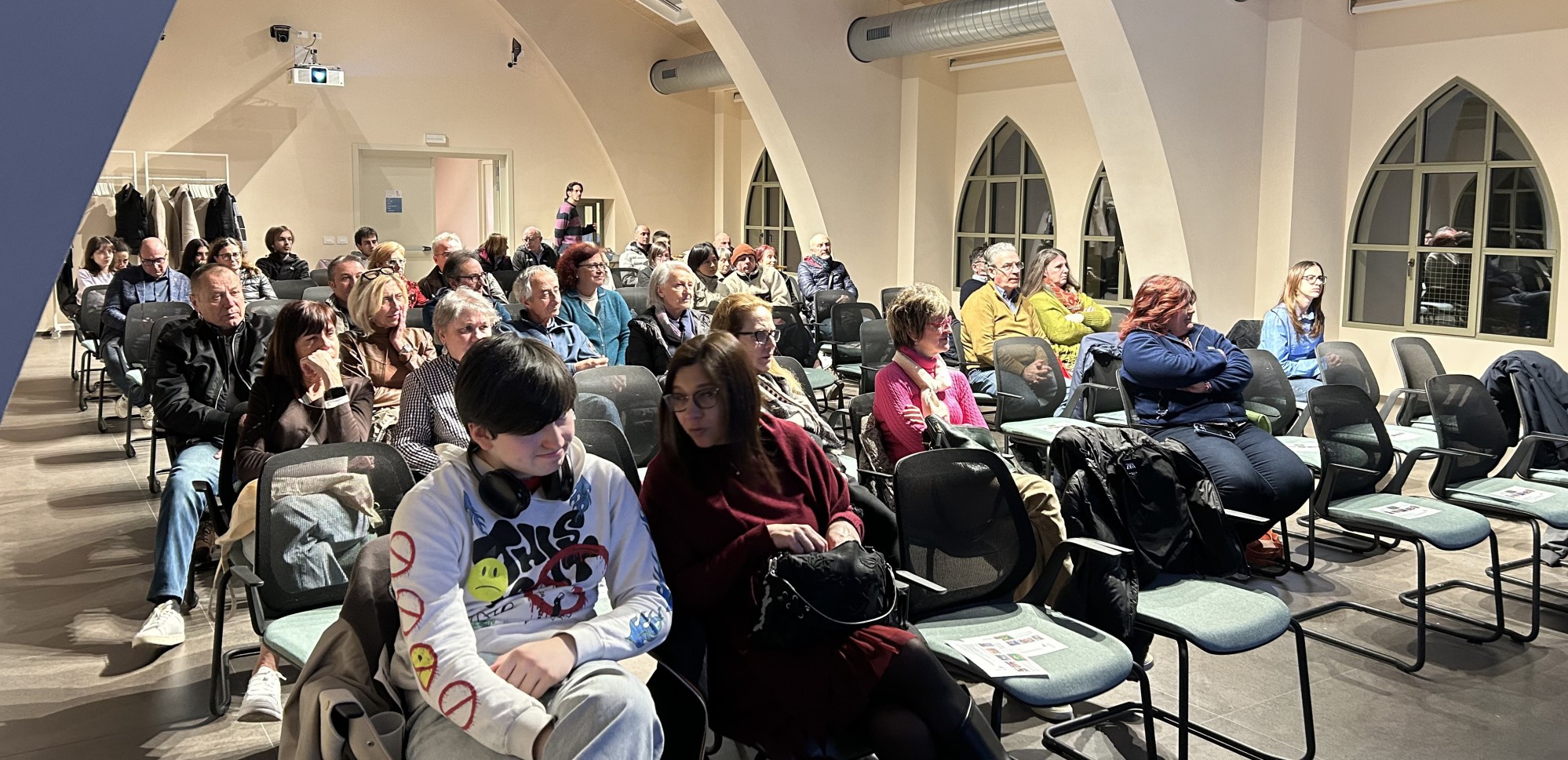 habibiassociazione__7_.jpeg (1.16 MB)