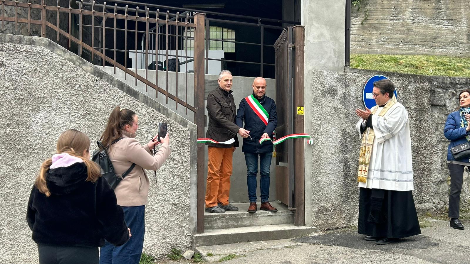 lavatoiocivate__12_.jpeg (334 KB)