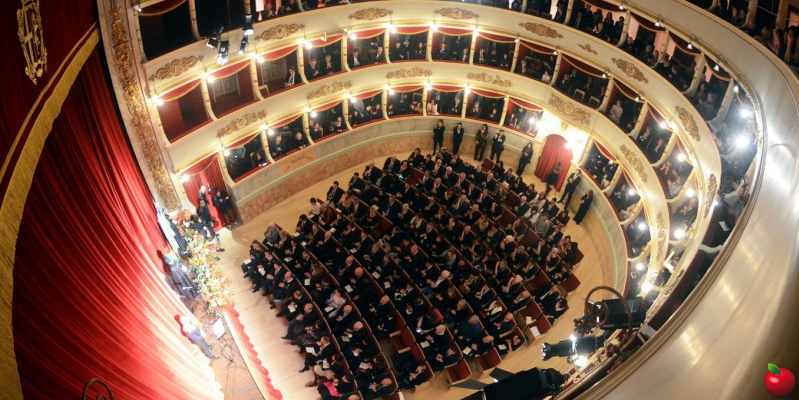 lecco_teatrosocieta0040.jpg (272 KB)