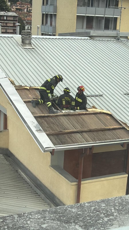 mandellovento.jpg (108 KB)