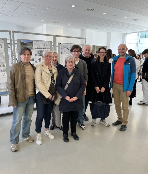 pensottiborsastudio__2_.jpg (231 KB)