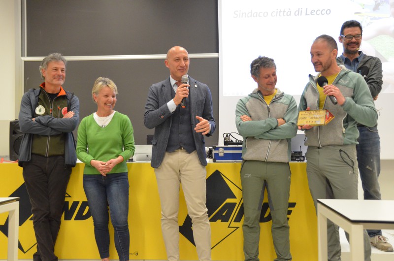 presentazioneresugup__11_.JPG (91 KB)