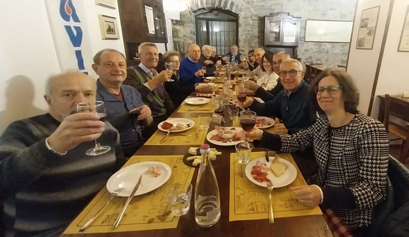 presidentiavis.jpg (112 KB)