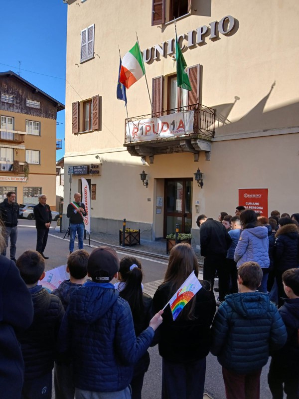 ripudiacarenno1.jpeg (108 KB)