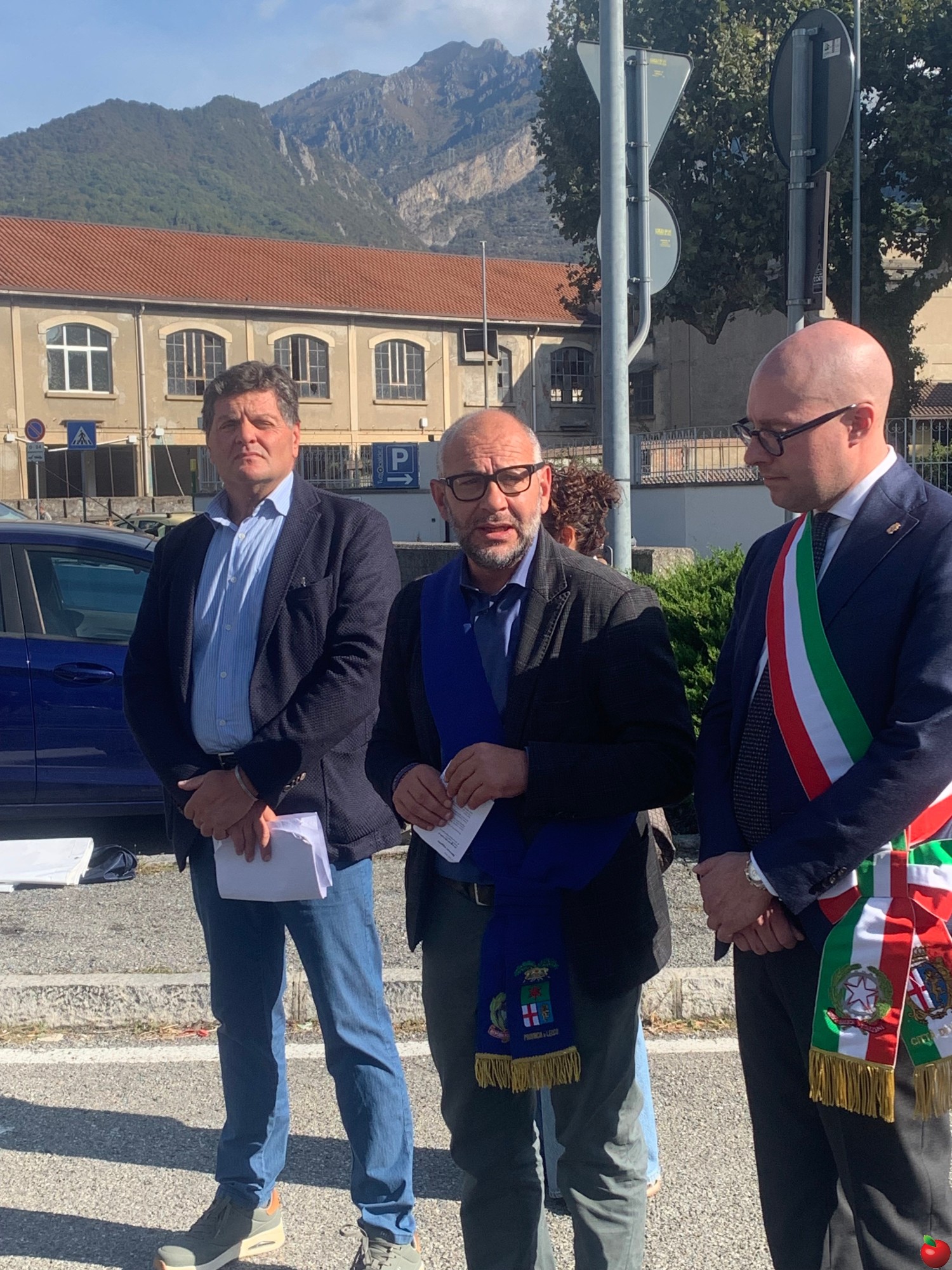 LeccoVittimeLavoroManifestazione__5_.jpg (696 KB)