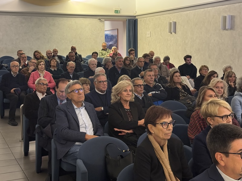 Lecco_raffaello00005.JPG (180 KB)