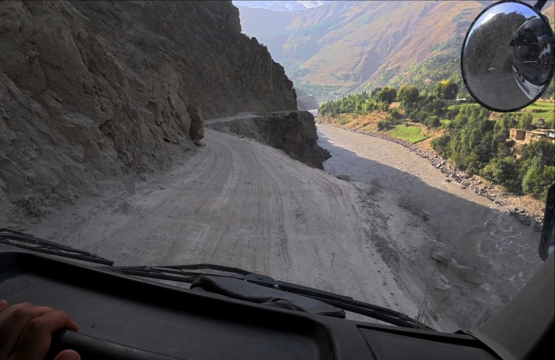 Viaggiatori_Pamir1.jpg (96 KB)