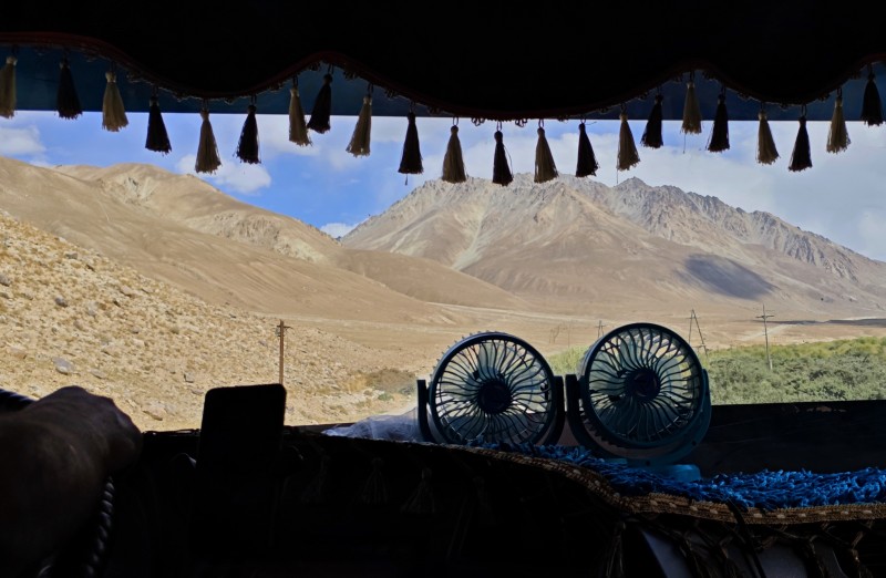 Viaggiatori_Pamir2.jpg (86 KB)