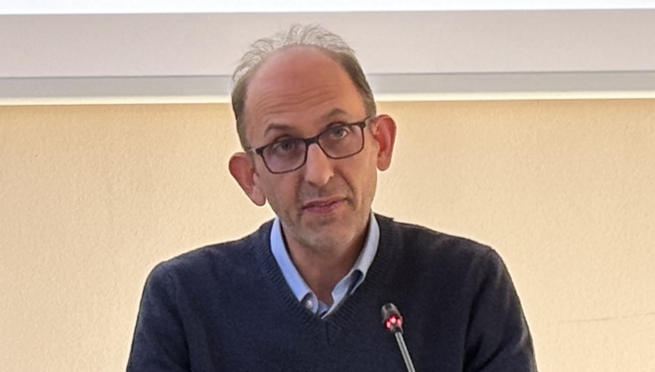 conferenzarido__4_.jpg (310 KB)