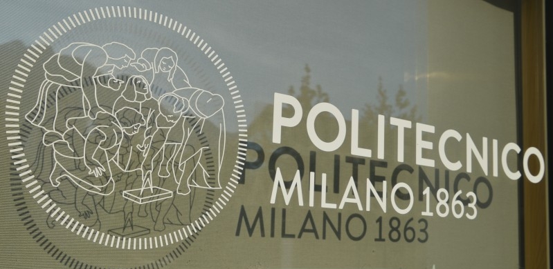politecnicoincontrorettrice__6_.JPG (132 KB)