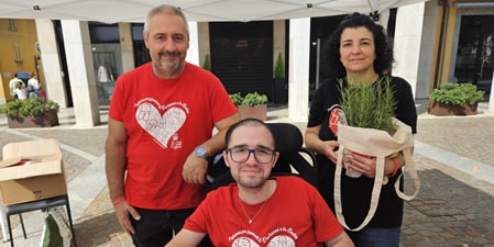 MerateRosmarinoDuchennePRIMA.jpg (83 KB)