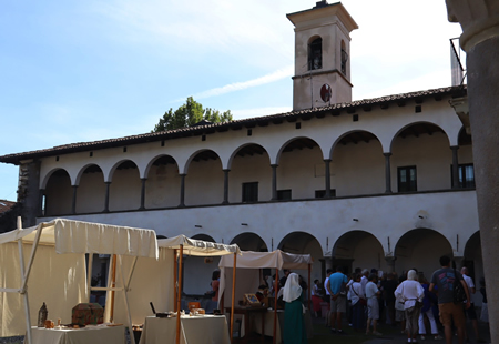 monasterolavellomed.jpg (91 KB)