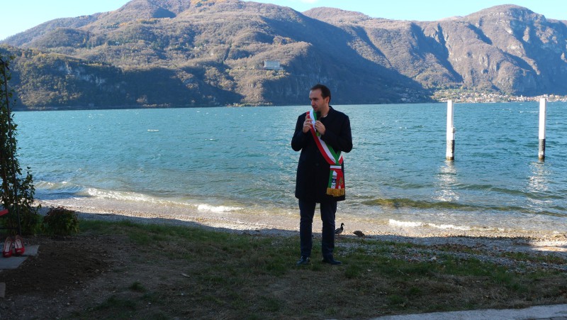 Inaugurazione panchina rossa Abbadia  1 