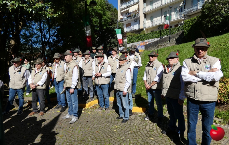 calolzio25aprile2025__7_.jpg (393 KB)
