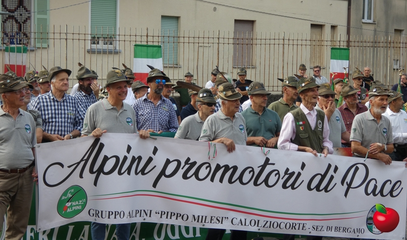 calolzio95esimoalpini__56_.jpg (302 KB)