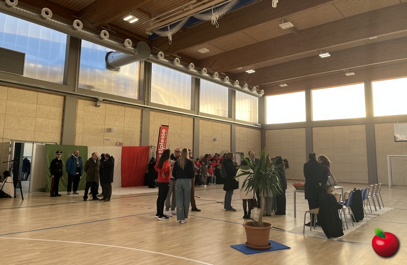 IMG_6324.jpg (107 KB)