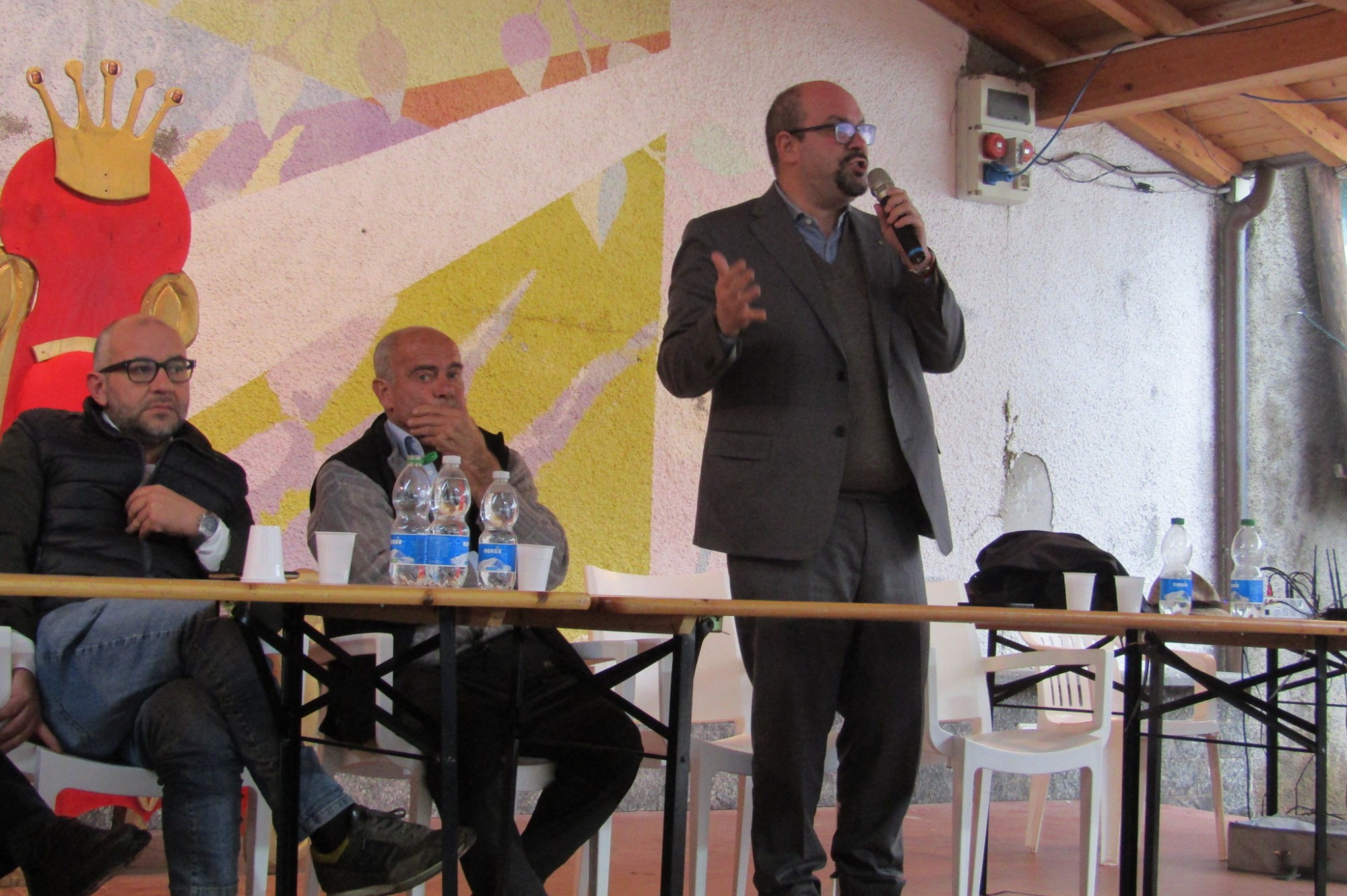 Zamperini.JPG (1.25 MB)