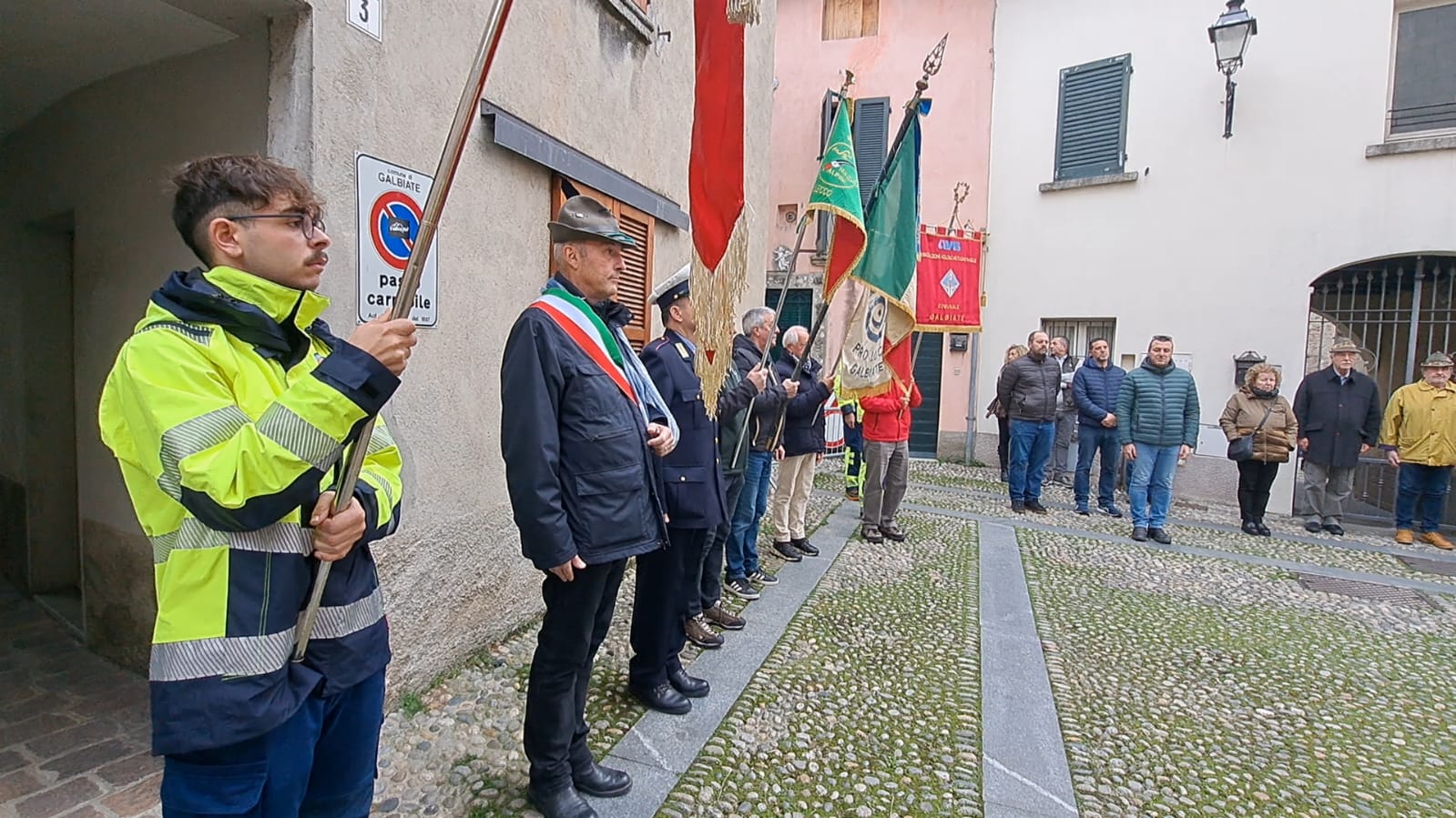 WhatsApp_Image_2025-11-09_at_13.33.33__5_.jpeg (259 KB)