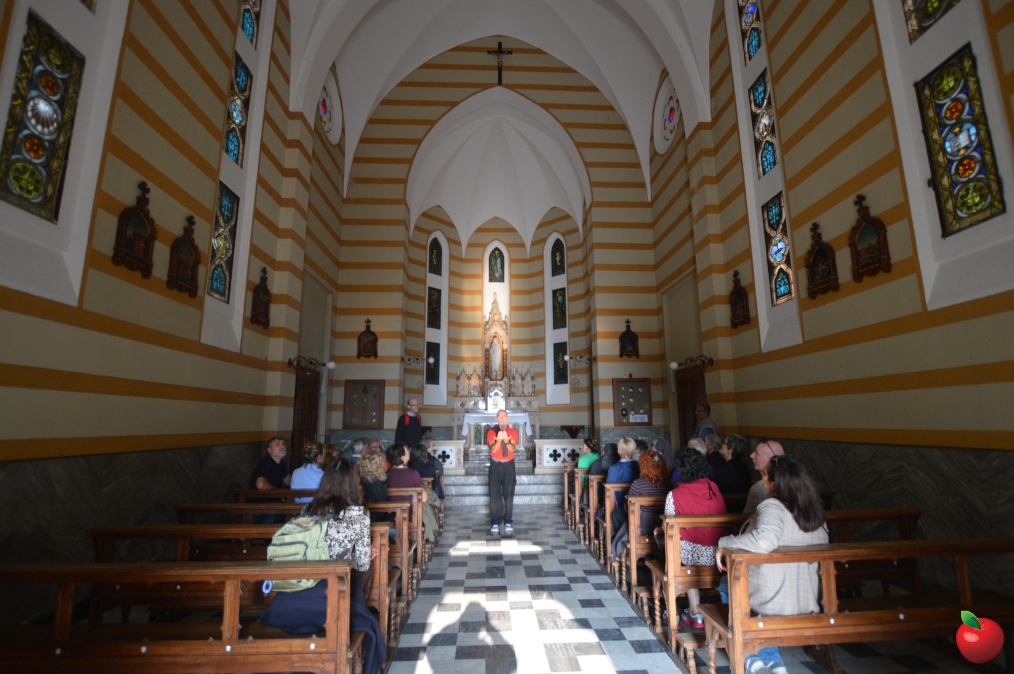 Santuario_Madonna_di_Lourdes_ad_Acquate__4_.jpg (433 KB)