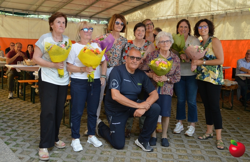 Fiori_per_le_donne.jpg (363 KB)
