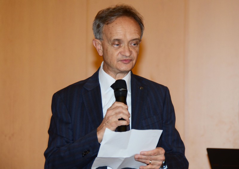 MUSICA_FUORI_USO_16.jpg (53 KB)