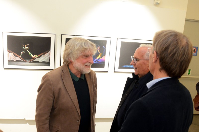 FINZIONI_12.jpg (59 KB)