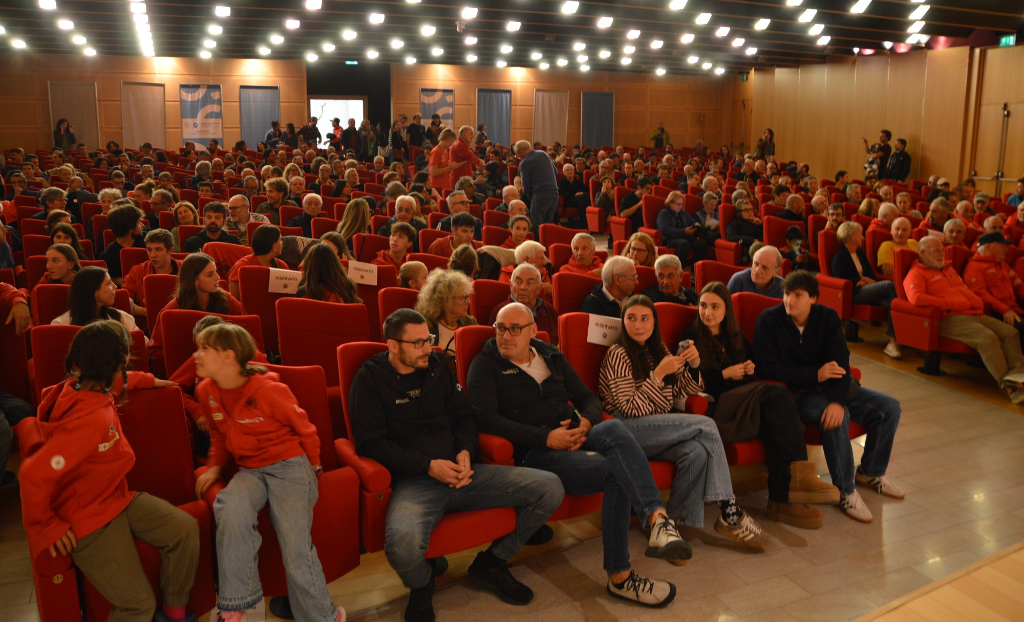 ragnimaglionerosso__5_.JPG (1.13 MB)