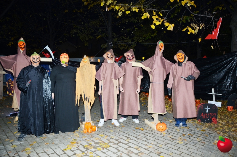 HALLOWEEN_18.jpg (374 KB)