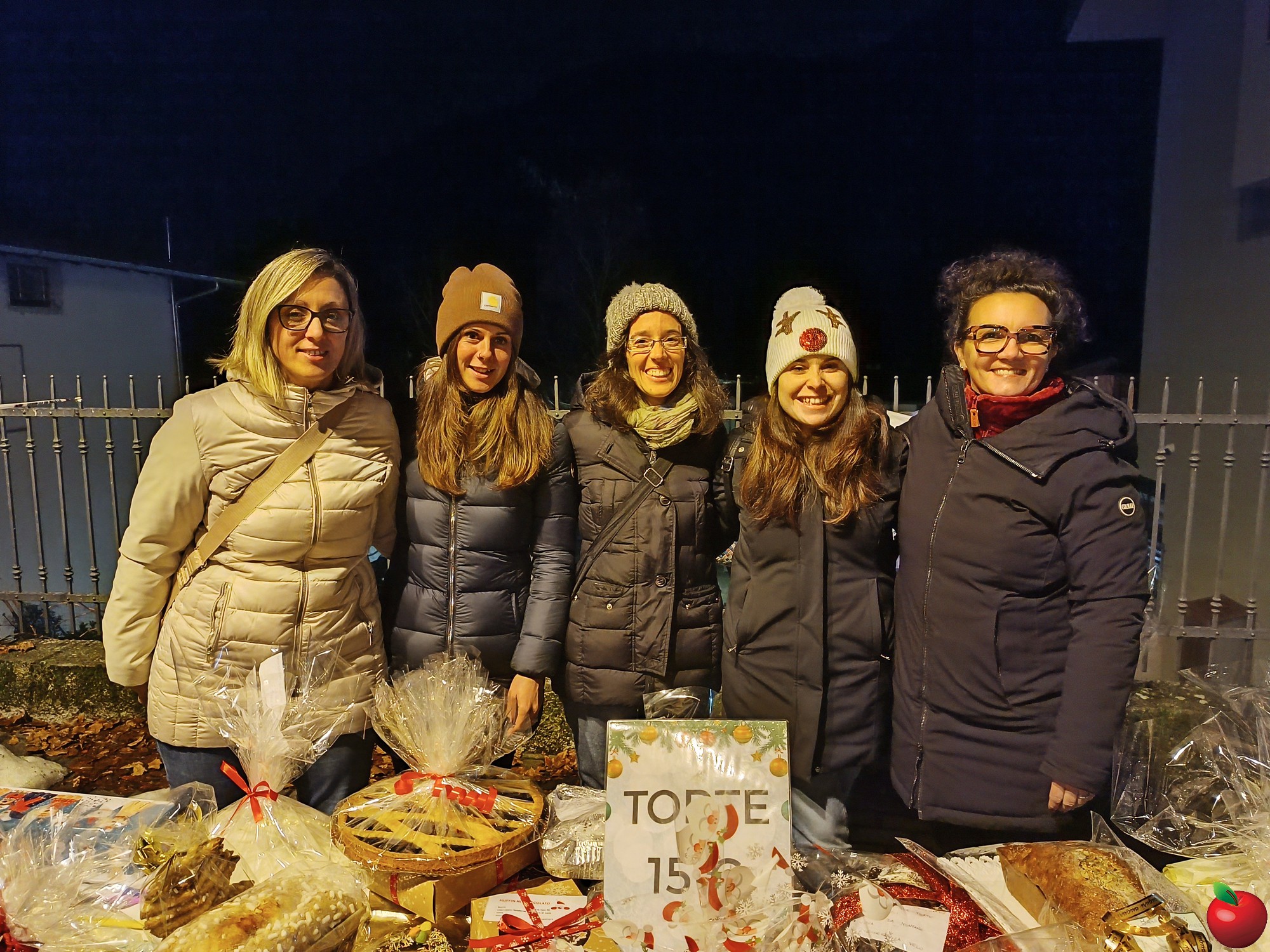 4PrimalAccAlb.jpg (801 KB)