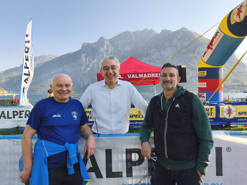 pare_trofeo14.jpg (73 KB)