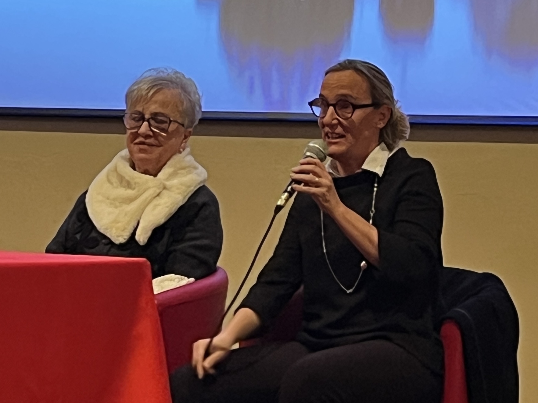 Valmadrera-premiazione-Pamela-5.jpg (398 KB)