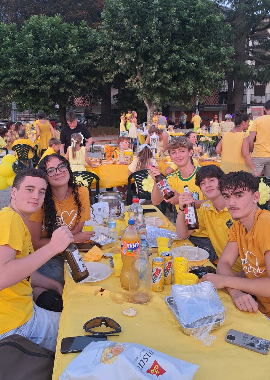 cenagiallo__9_.jpg (733 KB)