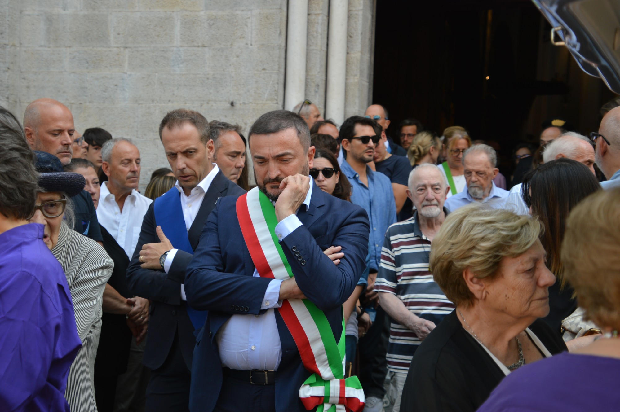 funeraliborlenghi__21_.JPG (389 KB)