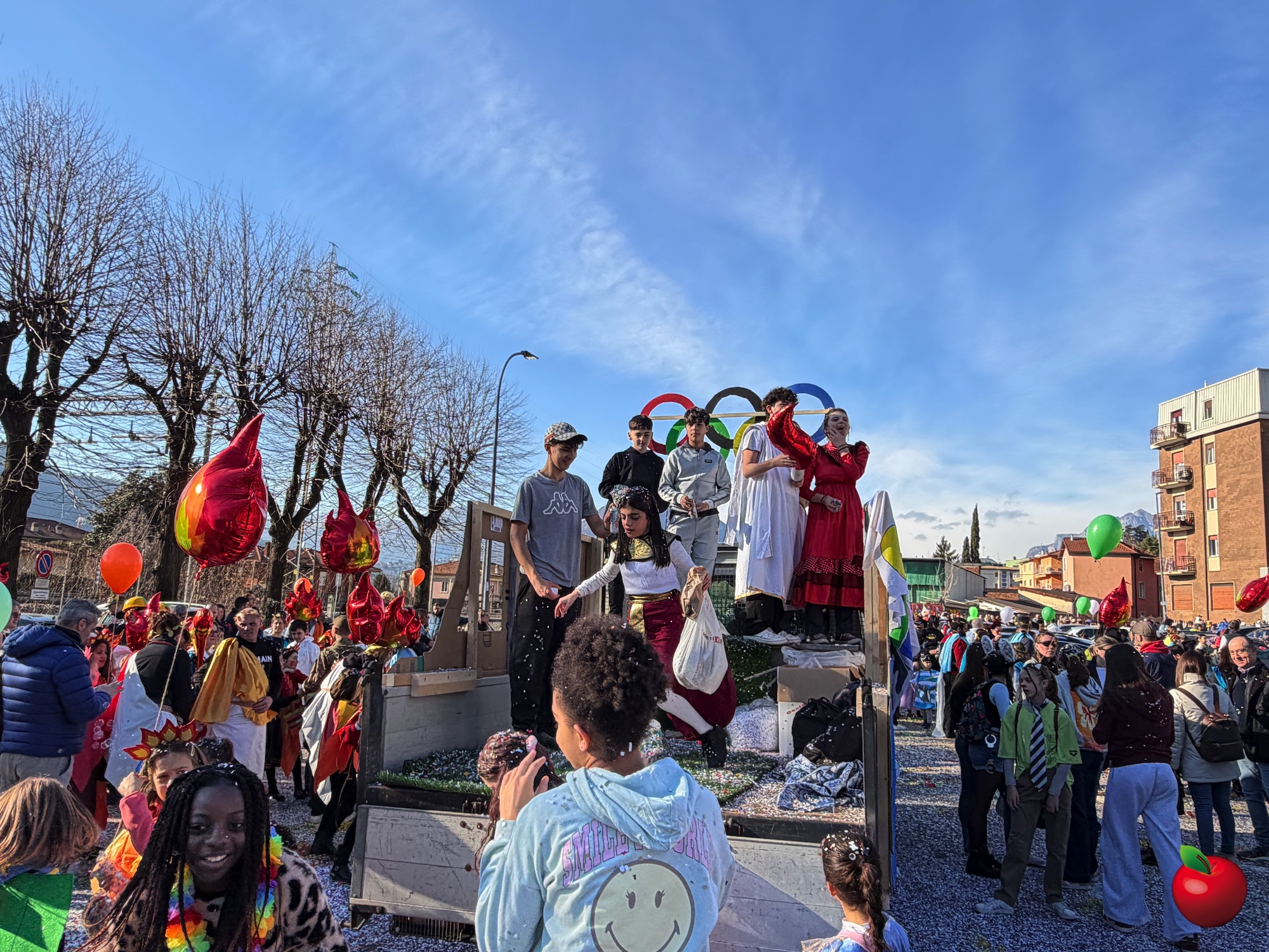 Calolzio_carnevale16.jpg (1.14 MB)