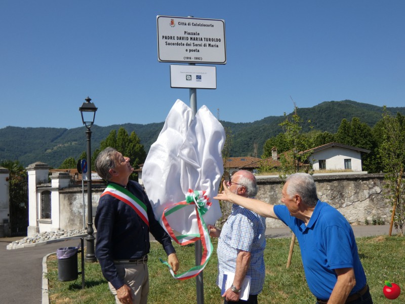 intitolazioneparcheggiolavello__36_.jpg (115 KB)
